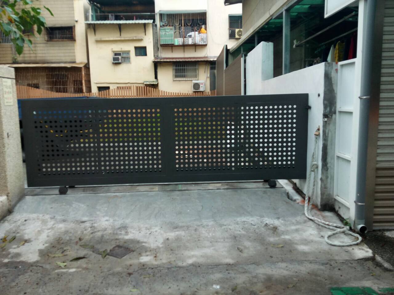 拉門壁肚