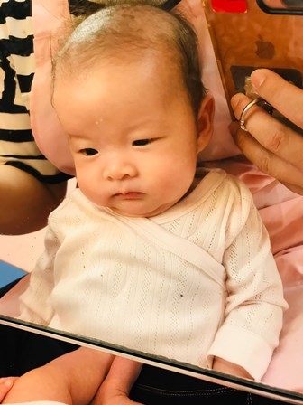 鏡子裡的寶貝