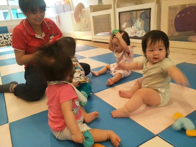 巧虎班 丟沙包