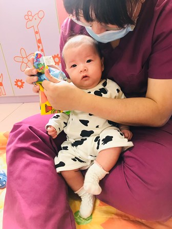不一樣的布書