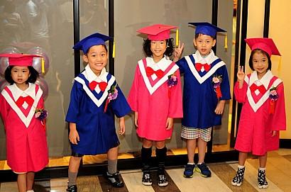 學校拍照(校慶、運動會、園遊會、才藝表演、頒獎典禮、畢業典禮、社團成果發表會等)