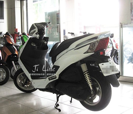 三陽 / Fighter 150 (一手車，車況好，車型美)