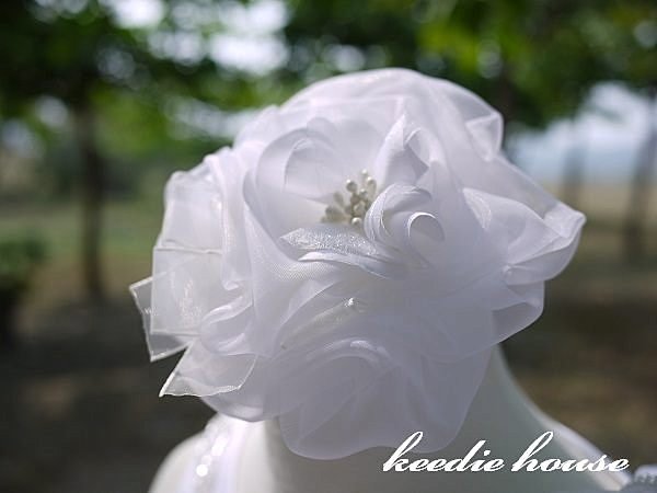 Keedie Hous兒童造型服出租/畢業造型/寫真攝影~手工禮服之白色戀人120