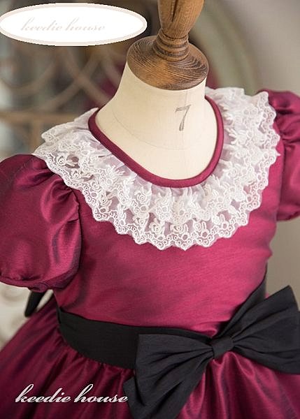 Keedie house兒童禮服出租/攝影造型禮服/表演服/畢業造型/花童服/ 艾莉兒緞面蝴蝶結禮服130~