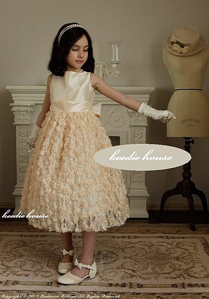 Keedie house兒童禮服出租/攝影造型/走秀表演/畢業造型/花童服~維多莉亞浪漫玫瑰花紗禮服130/140