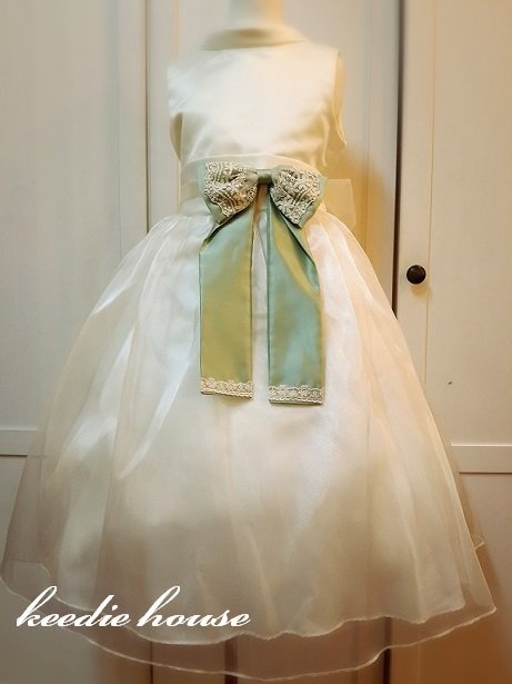 Keedie house兒童禮服出租/攝影造型/表演服/畢業/花童/ 克莉絲汀紗裙大童禮服140~