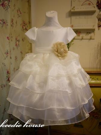 Keedie house兒童禮服出租/攝影造型/表演服/畢業/花童/ 蘿倫絲手工花禮服100~
