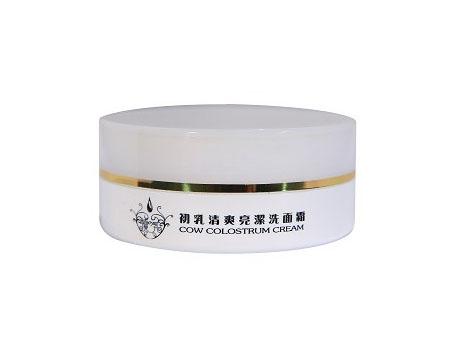 初乳清爽亮潔洗面霜
