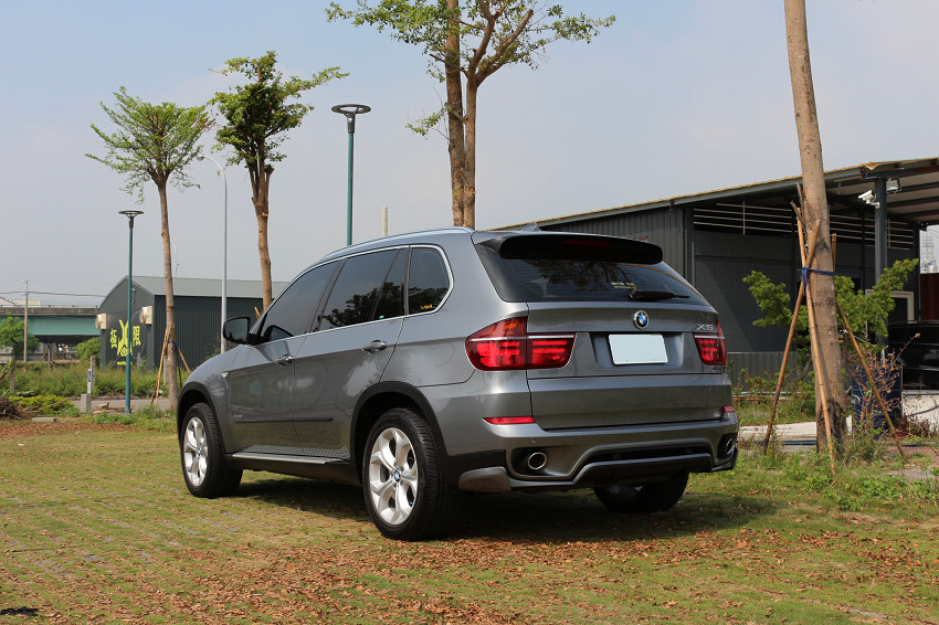 BMW 汎德總代理 X5 xDrive35i