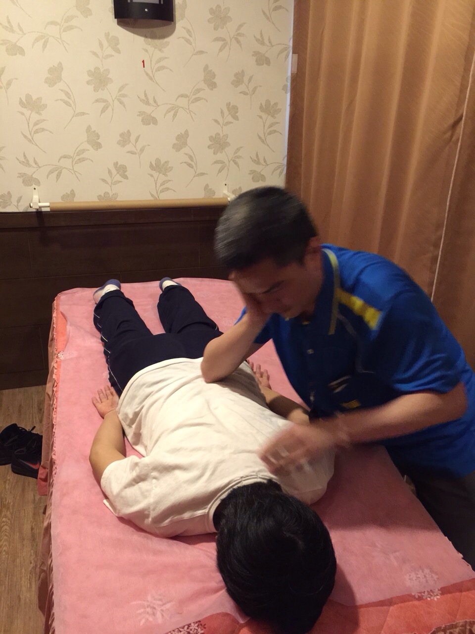 全身按摩