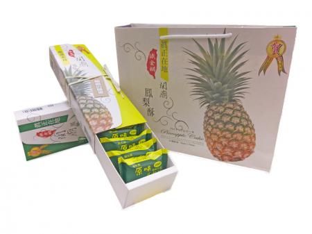 鳳梨 Amazon.co.jp: 鳳梨パイナップルケーキ 8個入/鳥取県内製造/香料