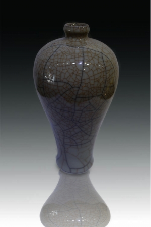 金絲鐵線梅瓶