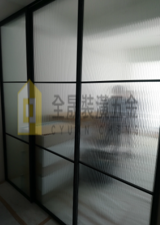 鋁框懸吊拉門.三門連動.黑框/長虹玻璃5mm+分隔條