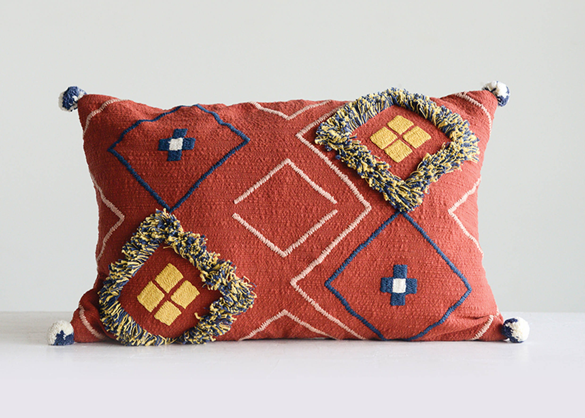 刺繡抱枕(鏽色)
