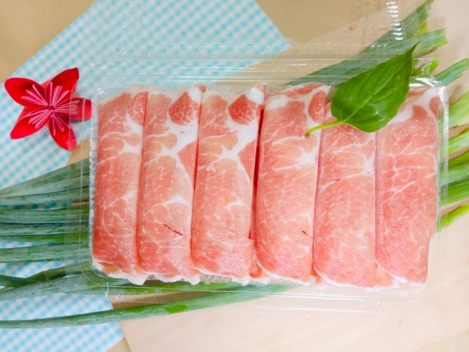 火鍋肉片 (約180克)
